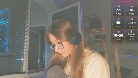 Snapshot of moonlight__lovers chatting on 09-14-25, 05:01 Dana online show from 09-14-25, 05:01