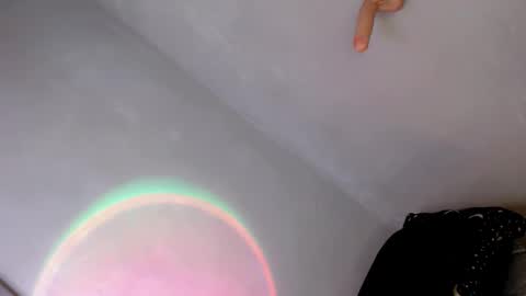 B E T T Y online show from 05-25-26, 09:32