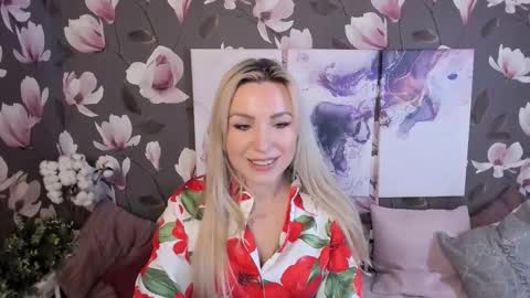 Emma online show from 11-13-25, 09:52