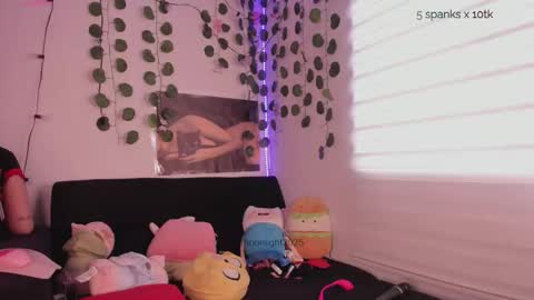 moonliight__ online show from 10-01-25, 09:10