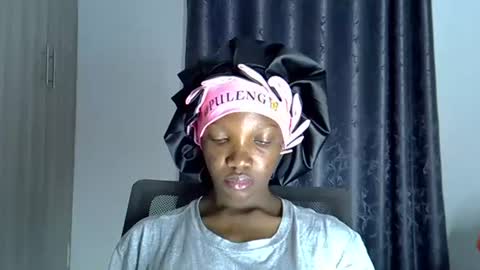 Moonlitdesire0 online show from 01-09-26, 09:01