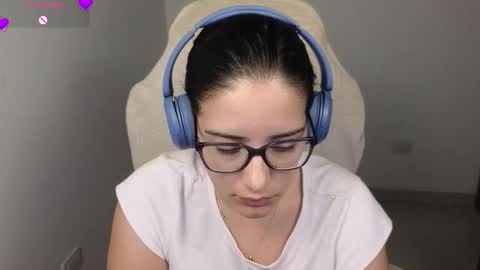 Moon Woman online show from 01-09-26, 09:05