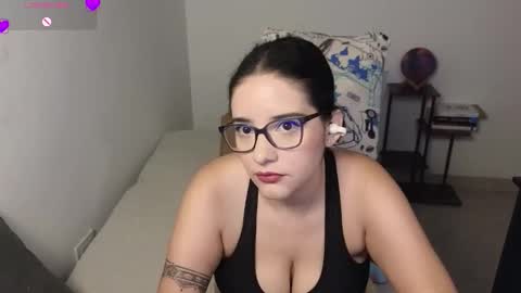 Moon Woman online show from 03-02-26, 07:15