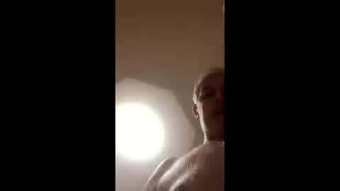 moos1 online show from 09-29-25, 04:50