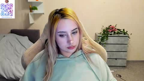 Morana Mayer online show from 02-12-25, 03:49