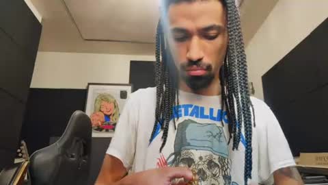 Snapshot of morebemdotad chatting on 07-01-26, 01:02 Diego online show from 07-01-26, 01:02