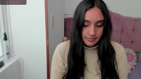 morena_rodriguez_9 online show from 10-27-25, 07:07
