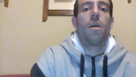 Snapshot of morenikoo26 chatting on 05-09-26, 10:15 morenikoo26 online show from 05-09-26, 10:15