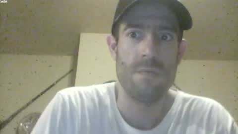 Snapshot of morenikoo26 chatting on 08-07-26, 01:02 morenikoo26 online show from 08-07-26, 01:02