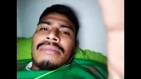 Snapshot of morenos01 chatting on 01-19-25, 12:28 Morenos01 online show from 01-19-25, 12:28