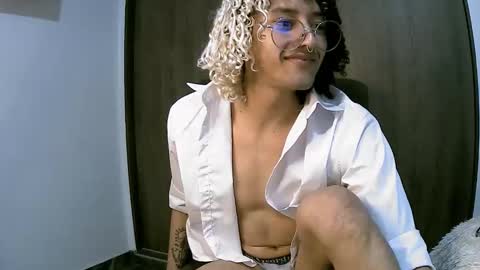 Danny  online show from 12-16-25, 05:51