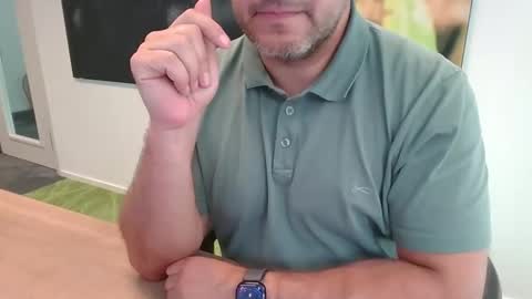 Snapshot of morepassion4u chatting on 09-10-25, 10:59 morepassion4u online show from 09-10-25, 10:59