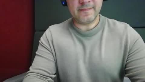 Snapshot of morepassion4u chatting on 10-07-25, 10:45 morepassion4u online show from 10-07-25, 10:45