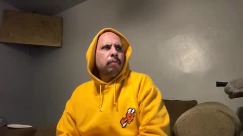 Snapshot of morethanenough437431 chatting on 10-23-25, 07:18 morethanenough437431 online show from 10-23-25, 07:18