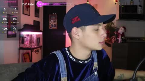 Snapshot of morgan_hiller chatting on 12-12-24, 01:10   online show from 12-12-24, 01:10