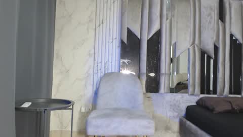 MORGAN AND MEGAN online show from 10-23-25, 11:20