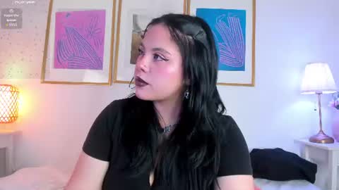 Paula  online show from 07-30-26, 04:33