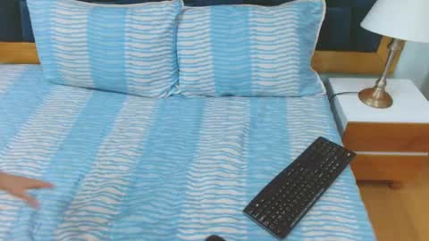 morrigan_luxus online show from 01-14-25, 01:38