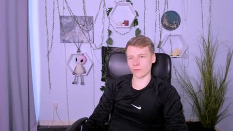 Welcome here online show from 12-07-24, 02:20