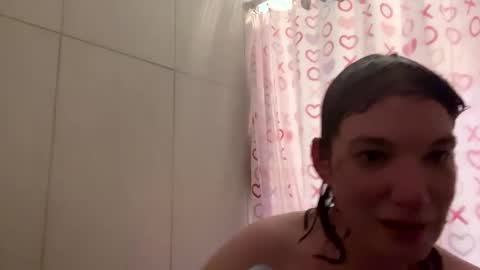 Mossy Mommy online show from 02-14-25, 01:02