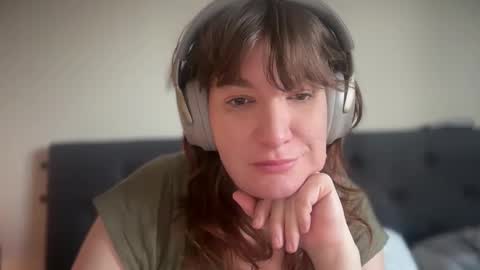 Mossy Mommy online show from 03-26-26, 12:11