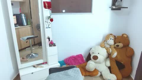 mosterhighxxx online show from 04-16-26, 09:39