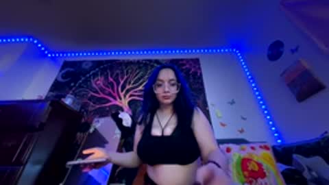 Snapshot of mothernxttie chatting on 03-09-26, 04:38 mothernxttie online show from 03-09-26, 04:38