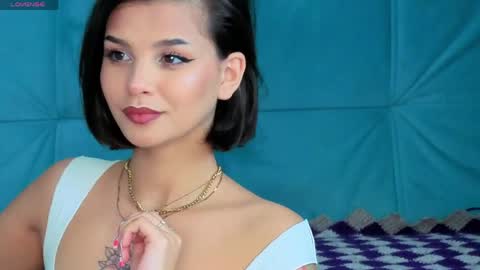 Snapshot of moto_ponchik chatting on 05-30-26, 07:49 Kris online show from 05-30-26, 07:49