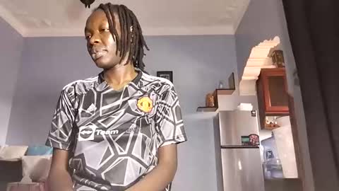 Snapshot of mouthymiss chatting on 03-12-25, 12:57 Mouthymiss online show from 03-12-25, 12:57