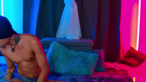 Mowgli online show from 06-20-26, 01:41