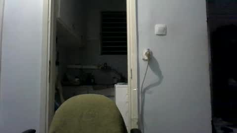 mppempis81 online show from 05-12-26, 07:55