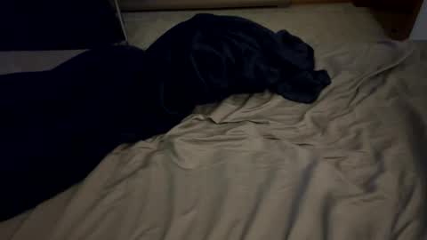 Snapshot of mps908 chatting on 11-01-25, 09:00 Sequoia-Cocked Hombre de Sur online show from 11-01-25, 09:00