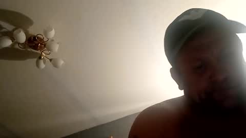 Snapshot of mr688764 chatting on 10-24-25, 01:35 IngussugnI online show from 10-24-25, 01:35