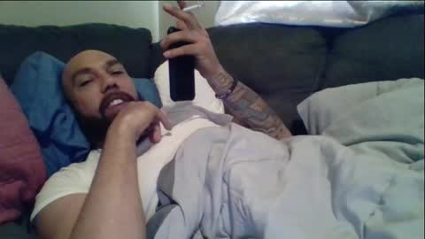 Snapshot of mr8plus chatting on 03-28-26, 11:04 Mr8 online show from 03-28-26, 11:04