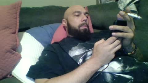 Snapshot of mr8plus chatting on 04-05-26, 01:14 Mr8 online show from 04-05-26, 01:14