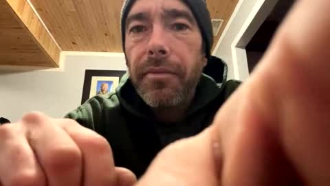 Snapshot of mr_a420 chatting on 03-04-26, 01:44 mr_a420 online show from 03-04-26, 01:44