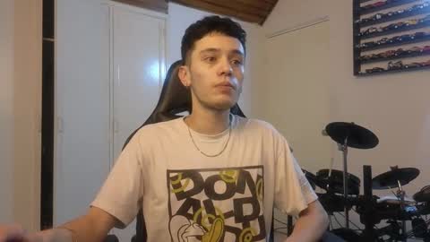 Snapshot of mr_andresr chatting on 09-23-25, 01:30 Andy online show from 09-23-25, 01:30