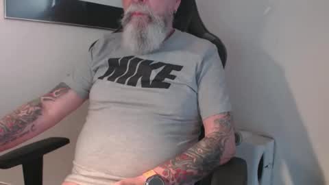 Snapshot of mr_boombastic2021 chatting on 09-20-25, 09:21 mr_boombastic2021 online show from 09-20-25, 09:21