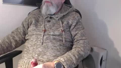 Snapshot of mr_boombastic2021 chatting on 11-26-25, 09:54 mr_boombastic2021 online show from 11-26-25, 09:54