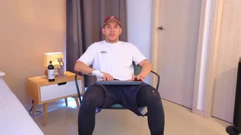 Danny  Aleja online show from 02-13-25, 06:05