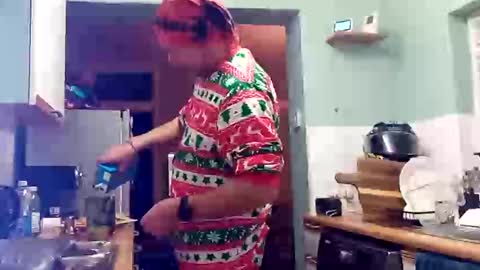 Snapshot of mr_i_ chatting on 12-27-24, 07:35 mr_i_ online show from 12-27-24, 07:35