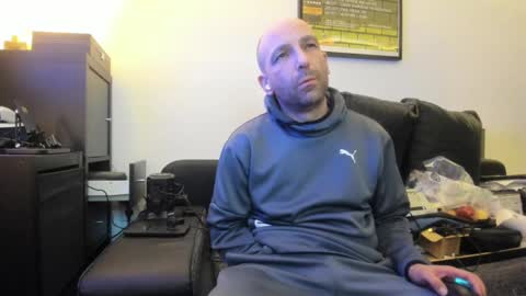 Snapshot of mr_jerking chatting on 12-04-24, 01:47 Mr Jerkings online show from 12-04-24, 01:47