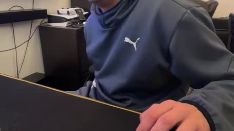 Snapshot of mr_jerking chatting on 01-01-25, 09:41 Mr Jerkings online show from 01-01-25, 09:41