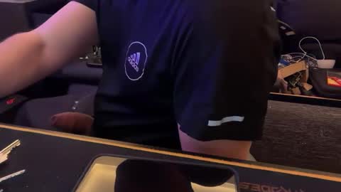 Snapshot of mr_jerking chatting on 01-19-25, 01:43 Mr Jerkings online show from 01-19-25, 01:43