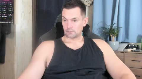 Snapshot of mr_mac69 chatting on 02-13-26, 12:17 Cam online show from 02-13-26, 12:17