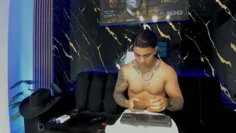 mr_maximo online show from 02-02-26, 05:06