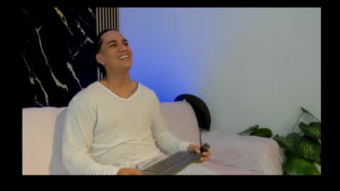 mr_maximo online show from 05-01-26, 05:45