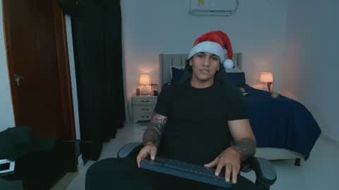 mr_maximo online show from 06-11-26, 02:22