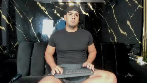 mr_maximo online show from 06-11-26, 10:08