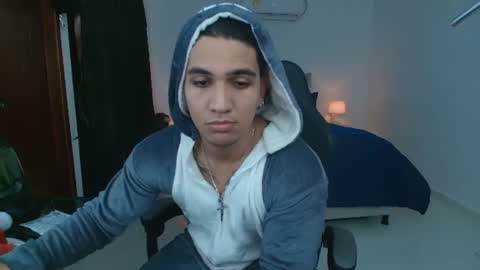 mr_maximo online show from 06-14-26, 04:47